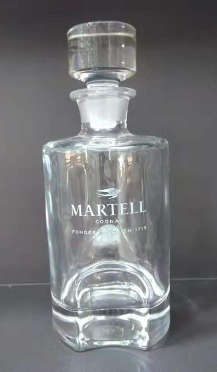 Custom cognac decanter with etched branding